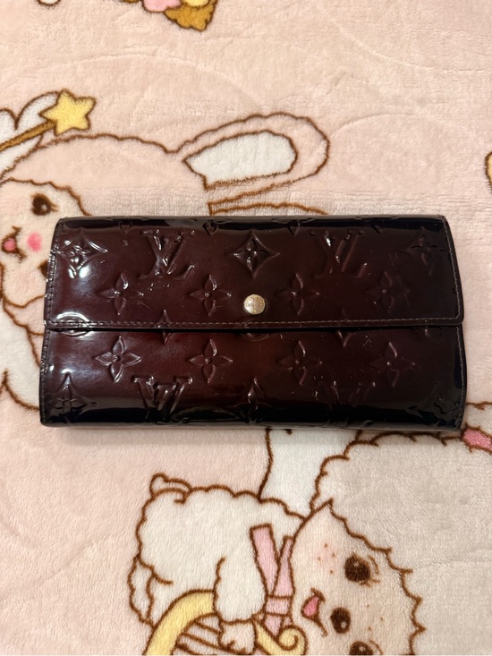 Louis Vuitton Handbags - Louis Vuitton Vernis Patent Long Wallet in Deep Bordeaux